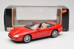 Jaguar XKR X100 Raudonas Maisto 1:18 50330 Metalas - nuotrauka 8 iš 8