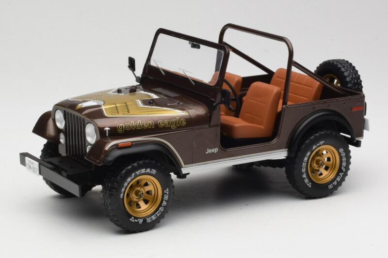 Jeep CJ-7 Golden Eagle Žalias MCG 1:18 MCG18109 Metalas