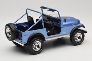 Jeep CJ-7 Laredo Mėlynas MCG 1:18 MCG18553 Metalas - nuotrauka 2 iš 6