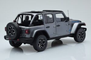 Jeep Wrangler 4xe Sidabrinis GT Spirit 1:18 GT419 Derva - nuotrauka 2 iš 6