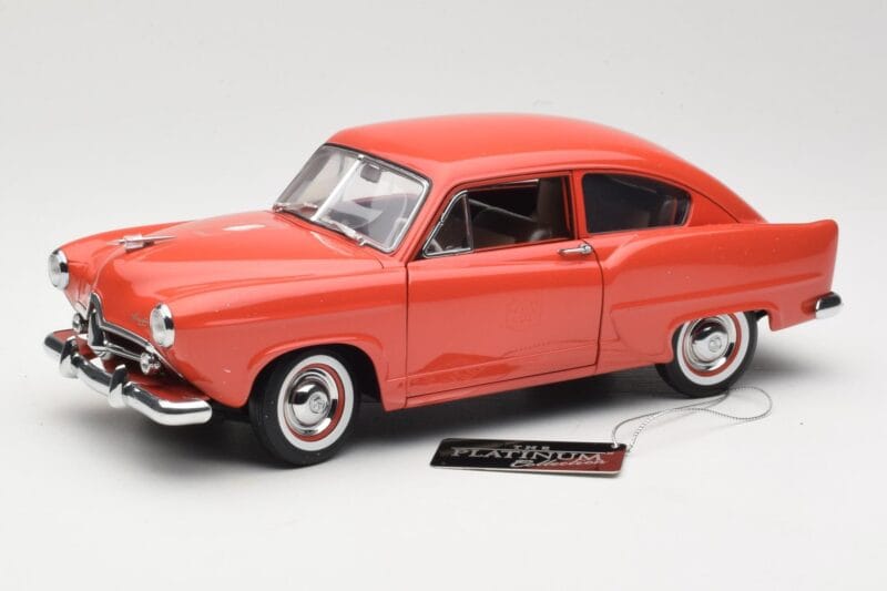 Kaiser Henry J Raudonas Sun Star 1:18 5092 Metalas