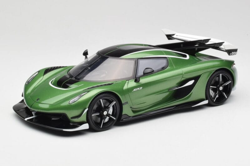 Koenigsegg Jesko Attack Žalias GT Spirit 1:18 GT927 Derva