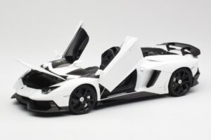 Lamborghini Aventador J Baltas AUTOart 1:18 74674 Metalas - nuotrauka 2 iš 8