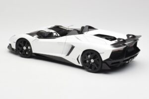 Lamborghini Aventador J Baltas AUTOart 1:18 74674 Metalas - nuotrauka 7 iš 8