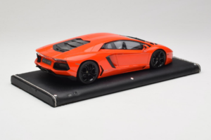 Lamborghini Aventador Oranžinis MR Collection 1:18 LAMB064 Derva - nuotrauka 3 iš 6