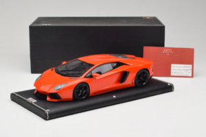 Lamborghini Aventador Oranžinis MR Collection 1:18 LAMB064 Derva - nuotrauka 6 iš 6