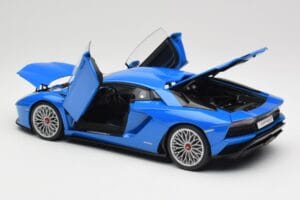 Lamborghini Aventador S LP740-4 Blue Nila AUTOart 1:18 79134 Metalas - nuotrauka 5 iš 8