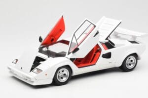 Lamborghini Countach LP500S Baltas Kyosho 1:18 08320E Metalas - nuotrauka 2 iš 8