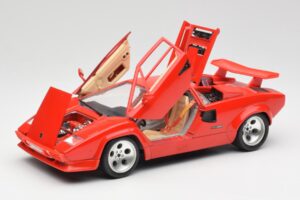 Lamborghini Countach Raudonas Bburago 1:18 3047-M1 Metalas - nuotrauka 2 iš 8