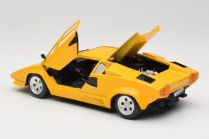 Lamborghini Countach TC Geltonas Tonka 1:18 09035-R1 Metalas - nuotrauka 5 iš 8