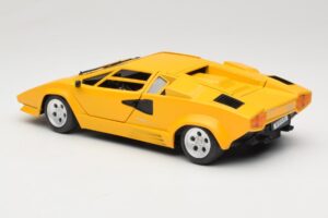 Lamborghini Countach TC Geltonas Tonka 1:18 09035-R1 Metalas - nuotrauka 7 iš 8