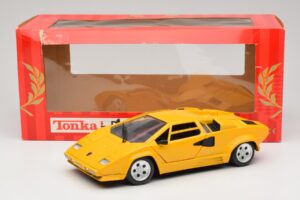 Lamborghini Countach TC Geltonas Tonka 1:18 09035-R1 Metalas - nuotrauka 8 iš 8