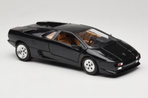 Lamborghini Diablo Juodas Tonka 1:18 09035-M1 Metalas - nuotrauka 6 iš 8