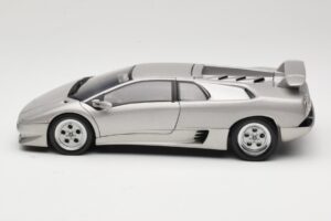 Lamborghini Diablo Sidabrinis AUTOart 1:18 70071 Metalas - nuotrauka 4 iš 8