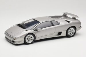 Lamborghini Diablo Sidabrinis AUTOart 1:18 70071 Metalas