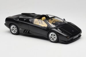 Lamborghini Diablo Roadster Juodas AUTOart 1:18 70093-R1 Metalas - nuotrauka 7 iš 10