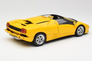 Lamborghini Diablo Roadster Geltonas AUTOart 1:18 70092 Metalas - nuotrauka 3 iš 8