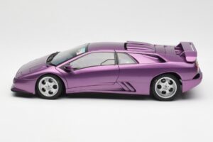 Lamborghini Diablo SE30 Jota Metallic Violetinis AUTOart 1:18 79142 Kompozitas - nuotrauka 4 iš 8