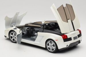 Lamborghini Gallardo Concept Baltas Mondo Motors 1:18 146432 Metalas - nuotrauka 5 iš 8