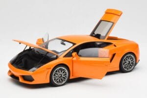 Lamborghini Gallardo LP560-4 Oranžinis AUTOart 1:18 74593 Metalas - nuotrauka 2 iš 8