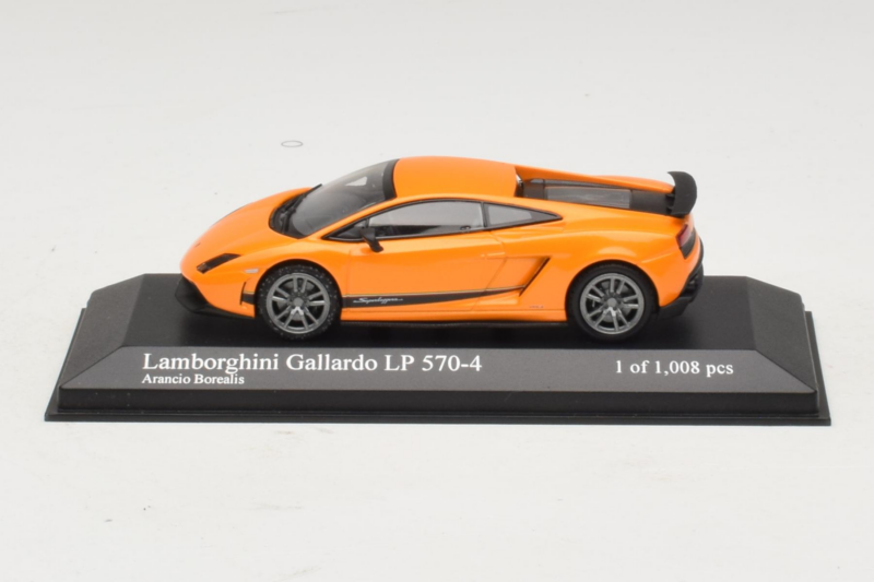 Lamborghini Gallardo LP570-4 Superleggera Oranžinis Metalinis Minichamps 1:43 400103841 Metalas