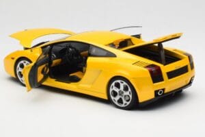 Lamborghini Gallardo Metallic Geltonas AUTOart 1:18 74571 Metalas - nuotrauka 5 iš 8