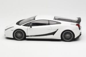 Lamborghini Gallardo Superleggera Monocerus Metallic Baltas AUTOart 1:18 74585 Metalas - nuotrauka 4 iš 8
