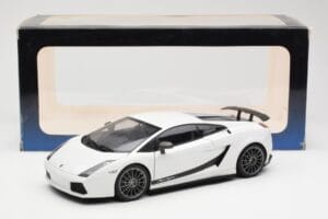 Lamborghini Gallardo Superleggera Monocerus Metallic Baltas AUTOart 1:18 74585 Metalas - nuotrauka 8 iš 8