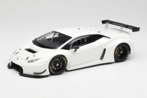 Lamborghini Huracan GT3 Baltas AUTOart 1:18 81527 Metalas