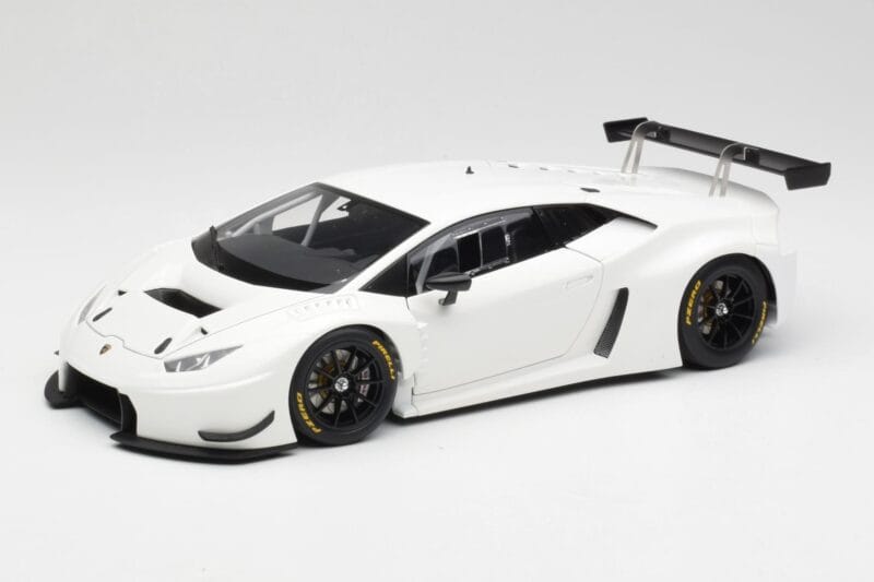 Lamborghini Huracan GT3 Baltas AUTOart 1:18 81527 Metalas