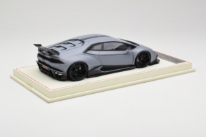 Lamborghini Huracan LB Performance x Novitec Torado Pilkas Davis & Giovanni 1:18 HURACAN001 Derva - nuotrauka 3 iš 7