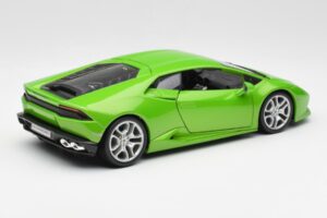 Lamborghini Huracan LP610-4 Žalias Bburago 1:18 18-11038 Metalas - nuotrauka 3 iš 8