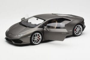 Lamborghini Huracan LP610-4 Pilkas AUTOart 1:18 74606 Kompozitas - nuotrauka 2 iš 8