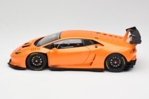 Lamborghini Huracan LP620-2 Super Trofeo Arancio Borealis Pearl Effect Oranžinis AUTOart 1:18 81558 Metalas - nuotrauka 4 iš 8