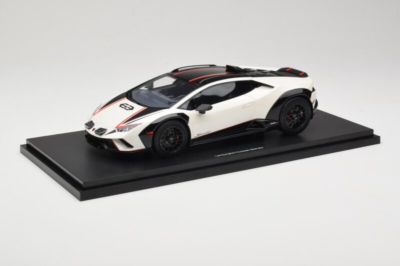 Lamborghini Huracan Sterrato No. 63 Baltas TopSpeed 1:18 TS0610 Derva