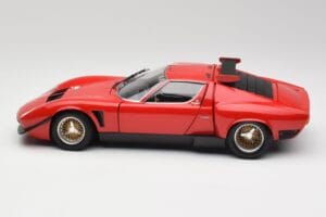 Lamborghini Miura SVR Raudonas & Juodas Kyosho 1:18 08319R Metalas - nuotrauka 4 iš 8