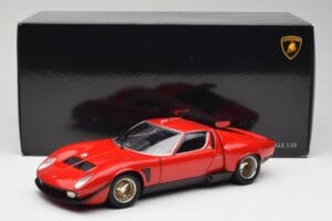 Lamborghini Miura SVR Raudonas & Juodas Kyosho 1:18 08319R Metalas - nuotrauka 8 iš 8