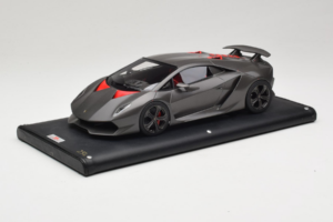 Lamborghini Sesto Elemento Matte Black MR Collection 1:18 LAMB054 Derva - nuotrauka 2 iš 6