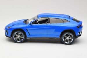 Lamborghini Urus Concept Blue Metallic MCG 1:18 MCG18020 Metalas - nuotrauka 3 iš 6