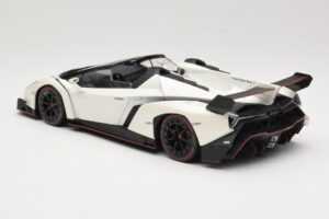 Lamborghini Veneno Roadster Baltas Su Raudona Linija Kyosho 1:18 C09502W Metalas - nuotrauka 5 iš 6