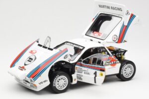 Lancia 037 Martini #1 W. Rohrl / C. Geistdorfer Winner Rally Monte Carlo 1983 Nakties Versija Kyosho 1:18 08306A Metalas - nuotrauka 2 iš 8