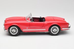 Lancia Aurelia B24 Spider Raudonas Bburago 1:18 3010 Metalas - nuotrauka 4 iš 8