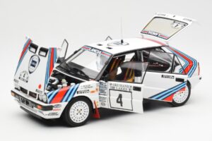 Lancia Delta HF 4WD #4 M. Alen / I. Kivimaki Martini Rally 1000 Lakes 1987 Kyosho 1:18 08960B Metalas - nuotrauka 2 iš 8
