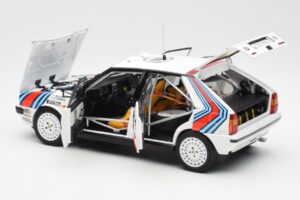 Lancia Delta HF 4WD #4 M. Alen / I. Kivimaki Martini Rally 1000 Lakes 1987 Kyosho 1:18 08960B Metalas - nuotrauka 5 iš 8