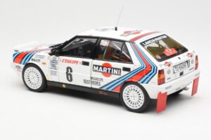 Lancia Delta HF 4WD #6 M. Biasion / T. Siviero Martini Rally Monte Carlo 1987 Kyosho 1:18 08960A Metalas - nuotrauka 7 iš 8