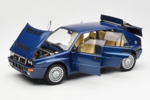 Lancia Delta HF Integrale Evo II Mėlynas Kyosho 1:18 08341BL Metalas - nuotrauka 2 iš 8
