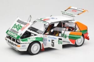 Lancia Delta HF Integrale Evo II Totip #5 A. Aghini / S. Farnocchia Rally Monte Carlo 1993 Kyosho 1:18 08348F Metalas - nuotrauka 2 iš 8
