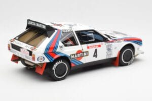 Lancia Delta S4 Martini #4 H. Toivonen / S. Cresto Rally Tour de Corse 1986 AUTOart 1:18 88620 Metalas - nuotrauka 3 iš 8