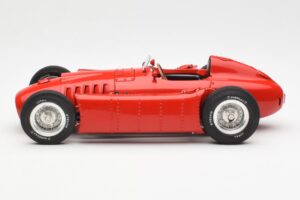 Lancia D50 F1 1954 CMC 1:18 M-175 Metalas - nuotrauka 3 iš 6
