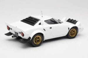Lancia Stratos HF Stradale Baltas Minichamps 1:18 155741700 Metalas - nuotrauka 2 iš 6